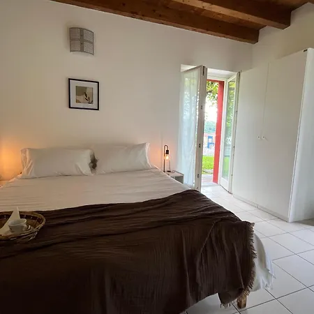 Casa Rossa Laveno-Mombello