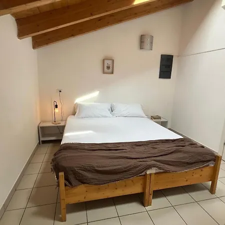 Casa Rossa Hostel