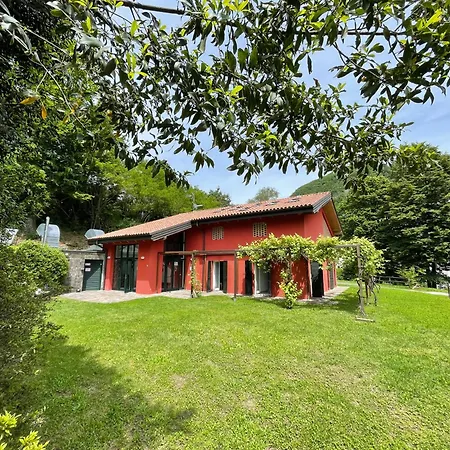 Casa Rossa 호스텔 *