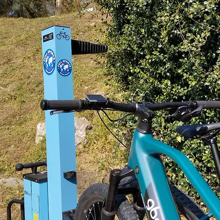 Casa Rossa Hostel Laveno-Mombello