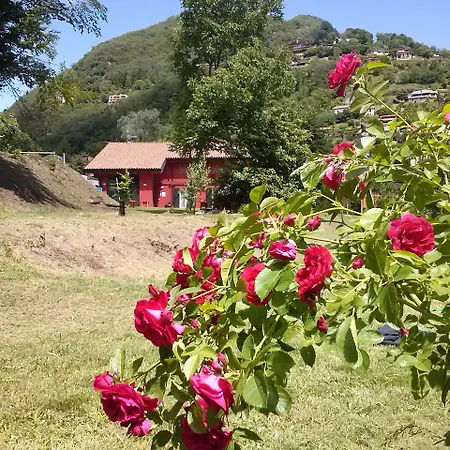 Casa Rossa 호스텔