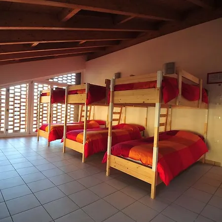 Casa Rossa * 라베노-몸벨로