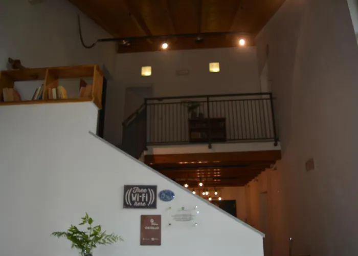 Casa Rossa Ostello Laveno-Mombello