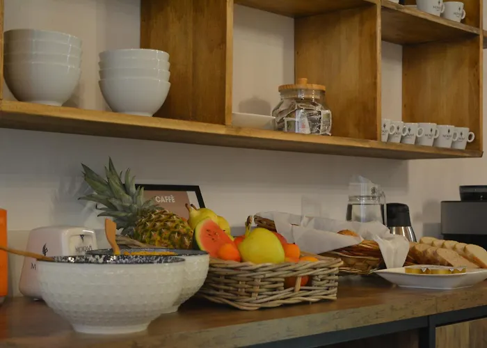 Casa Rossa Ostello Laveno-Mombello