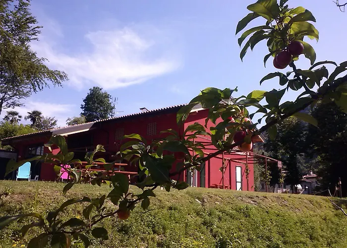 Casa Rossa * Laveno-Mombello