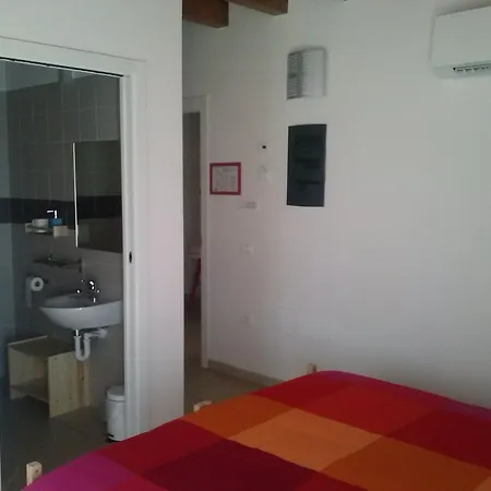 Albergue Casa Rossa Laveno-Mombello