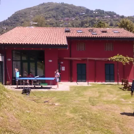 Albergue Casa Rossa *