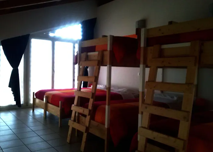 Casa Rossa Hostel Laveno-Mombello